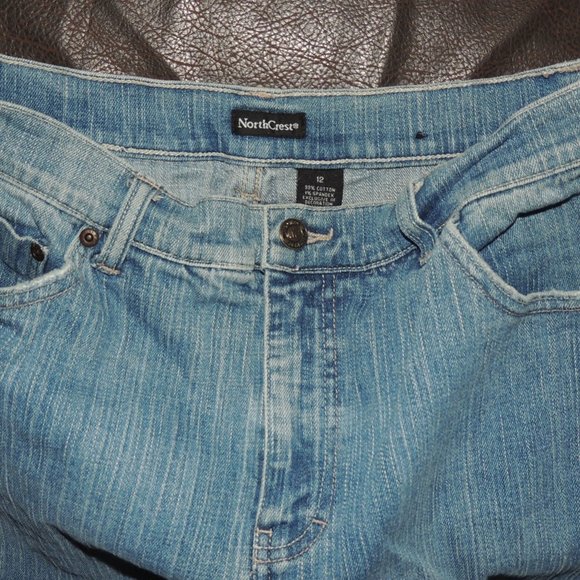 NorthCrest - Women's Capri Jean w/Cuffed Hem - Picture 5 of 7